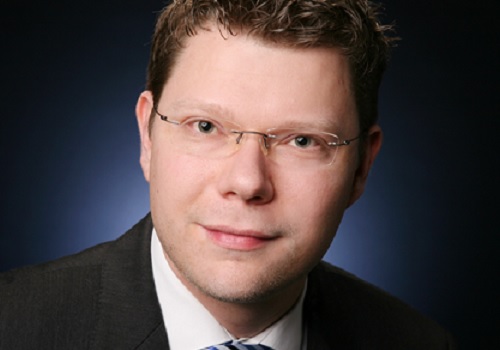 Dr. Sebastian Bindick